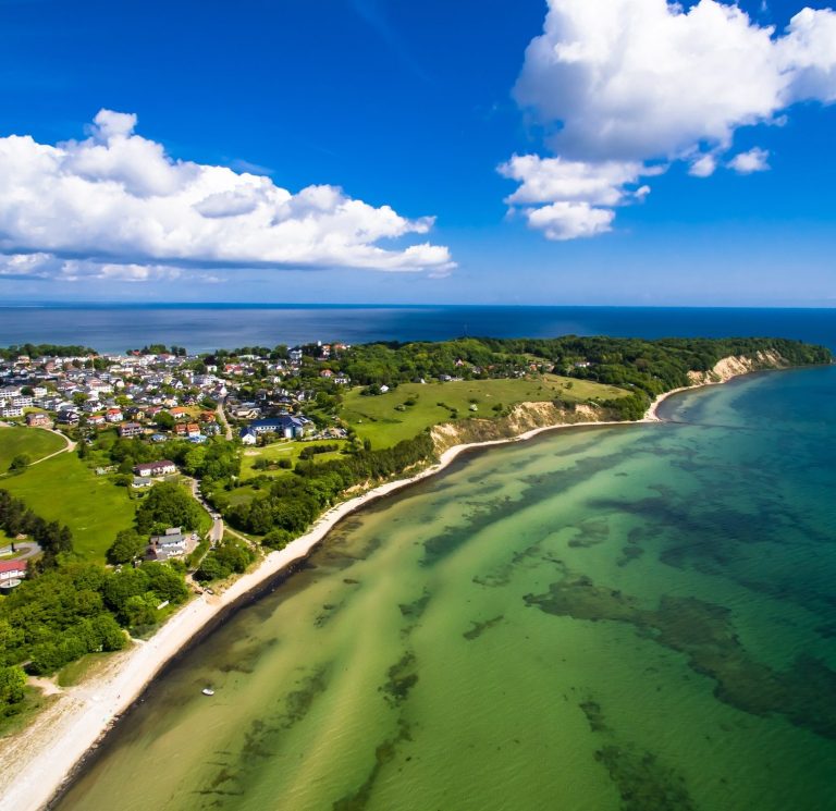 Luftbild von Göhren mit Ostsee
