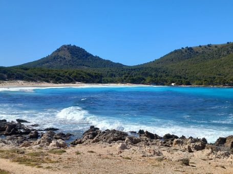 Blick in die Bucht Cala Agulla